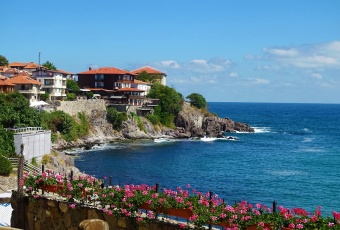 Gdzie kupić apartament w Bułgarii? Porównanie topowych lokalizacji nadmorskich