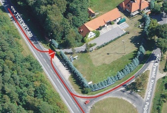 Warsztat samochodowy przy bardzo ruchliwej trasie 