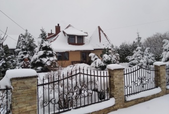 Dom na sprzedaż w Kunów  Wiatraczna o powierzchni 250 mkw