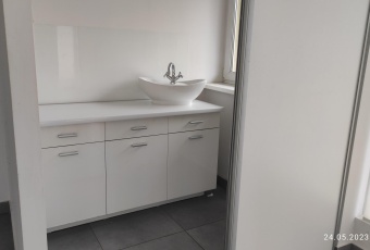 Komercja na wynajem w Nowy Sącz  Barbackiego 81 o powierzchni 500 mkw