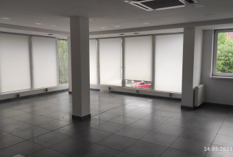 Komercja na wynajem w Nowy Sącz  Barbackiego 81 o powierzchni 500 mkw