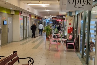 Komercja na wynajem w Warszawa Śródmieście Solec 81b  o powierzchni 17 mkw