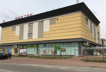 Powierzchnia handlowo- usługowa