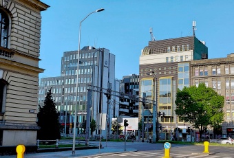 Komercja na wynajem w Szczecin  Aleja Niepodległości o powierzchni 214 mkw
