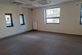 Komercja na wynajem w Warszawa Targówek Seledynowa 70 o powierzchni 189 mkw