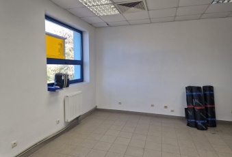 Komercja na sprzedaż w Warszawa Targówek Seledynowa 70 o powierzchni 527 mkw