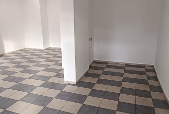 Komercja na wynajem w Murowana Goślina  Nowy Rynek 10 o powierzchni 62 mkw