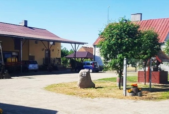 Posesja na Sprzedaż Bągart