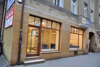 Do wynajęcia lokal handl-usług 110 m² - centrum 