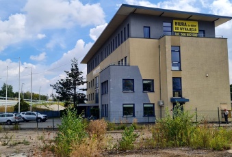 Komercja na wynajem w Tarnów Grabówka  o powierzchni 214 mkw