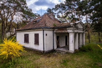 Dom na sprzedaż w Konstancin-Jeziorna  Grodzka o powierzchni 150 mkw