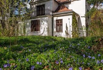 Dom na sprzedaż w Konstancin-Jeziorna  Grodzka o powierzchni 150 mkw