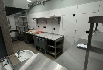 Komercja na sprzedaż w Warszawa Wola Al. Jana Pawła II 45A o powierzchni 31 mkw