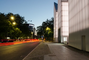 Komercja na wynajem w Szczecin  Hołdu Pruskiego 9  o powierzchni 324 mkw