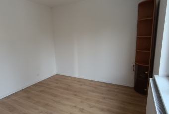 Dom na wynajem w Celestynów Regut Spacerowa o powierzchni 110 mkw