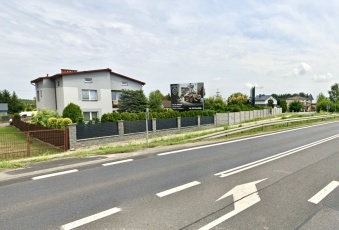 Dom-dwa niezależne pięta,2 x garaż, działka 1400m²