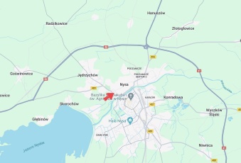 PLAC 1500 m² handlowo–usługowy ul. Ujejskiego 11 