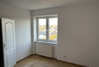 Komercja na wynajem w Kraków Podgórze Opatowicka o powierzchni 11 mkw