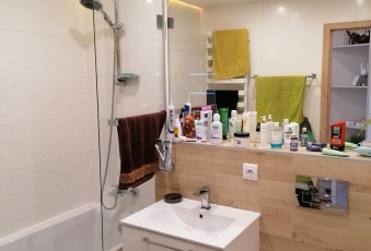 Mieszkanie na sprzedaż w Piekary Śląskie Kolonia Józefka Bursztynowa o powierzchni 73 mkw