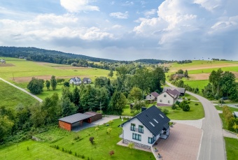 Dom na sprzedaż w Korzenna Korzenna  o powierzchni 214 mkw