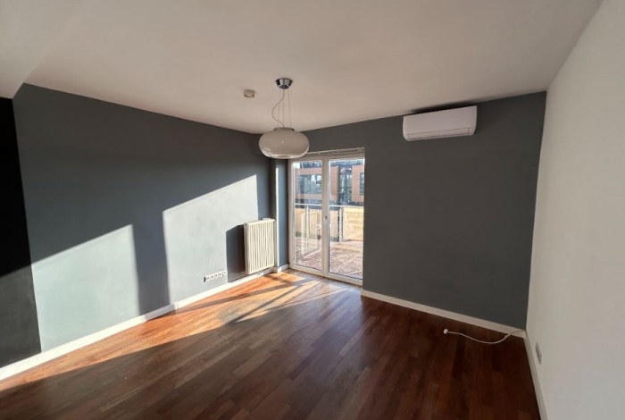 Komercja na wynajem w Kraków Podgórze Opatowicka o powierzchni 11 mkw