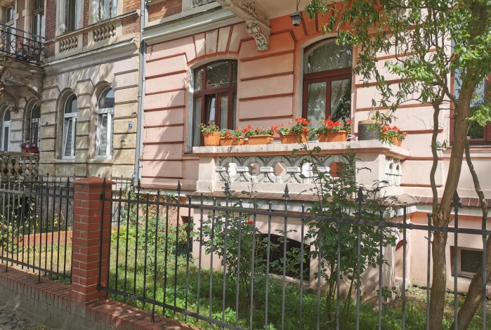 Komercja na sprzedaż w Legnica  ul. Stefana Okrzei 4 o powierzchni 112 mkw