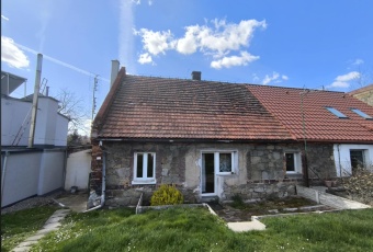 Dom na sprzedaż w Otmuchów  Starowice o powierzchni 70 mkw