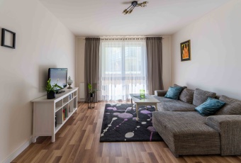 2 POKOJE | KAMPUS MORASKO | POTENCJAŁ NA 3 POKOJE