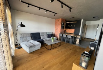 Mieszkanie Wrocław - Apartamentowiec rynek Wtórny, 80 m<sup>2</sup>. za 1260000zł Lokal znajduje się na piętrze 3