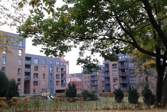 NOWY apartament z miejscem w hali garaż., SKM 400m