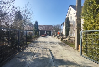 Dom na sprzedaż w pakość   o powierzchni 270 mkw