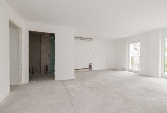 Duży salon, 3/4 pokoje, balkon, nowe, kameralnie