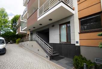 Komercja na sprzedaż w Kraków Podgórze Zakrzowiecka  o powierzchni 64 mkw