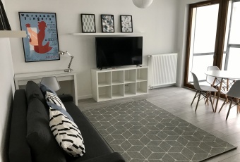 Mieszkanie Warszawa - Apartamentowiec za 4800zł o powierzchni 43 mkw. na 4 piętrze 