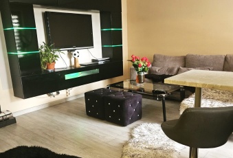 Mieszkanie Kraków - Apartamentowiec rynek Wtórny, 88 m<sup>2</sup>. za 1500000zł Lokal znajduje się na piętrze 1
