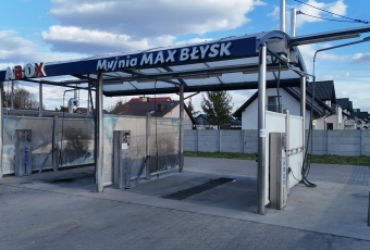 Działka z myjnią na sprzedaż