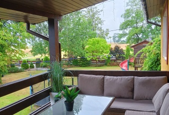 Duży dwurodzinny dom z potencjałem na hostel