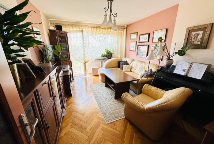 Mieszkanie na sprzedaż w Łódź Górna Strycharska 14/18 o powierzchni 55 mkw