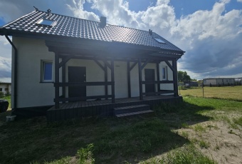 Nowy bliźniak koło Karwi