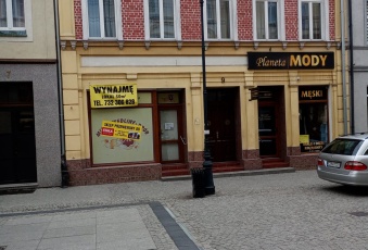 Lokal handlowy centrum Żnin Śniadeckich deptak