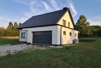 Dom na sprzedaż w Masłów  Dolina Marczakowa 203 a o powierzchni 212 mkw