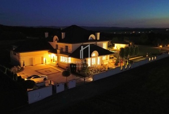 Dom na sprzedaż w Jasło Sobniów  o powierzchni 499 mkw