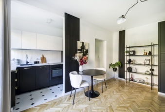 Po remoncie, duży balkon, zieleń, metro 500 m