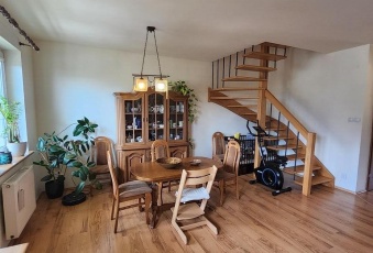 Przestronne 4 pokoje z balkonem i garażem
