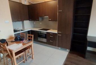 Dwupokojowe mieszkanie z balkonem i garażem