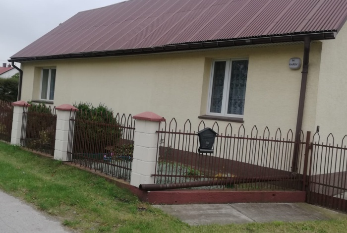 Dom na sprzedaż w Sobków Karsy  o powierzchni 95 mkw