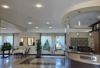 Komercja na sprzedaż w Miedziana Góra Przyjmo  o powierzchni 1305 mkw