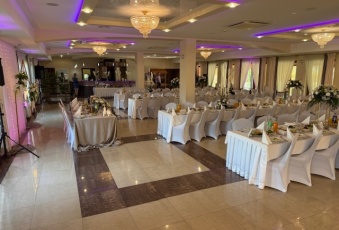 Komercja na sprzedaż w Miedziana Góra Przyjmo  o powierzchni 1305 mkw