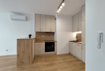  Mieszkanie 2-pok 42,52 m² balkon klima garaż kom