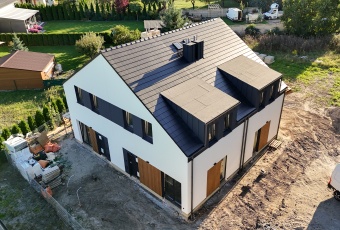 Nowoczesny dom w zabudowie bliźniaczej Pobiedziska